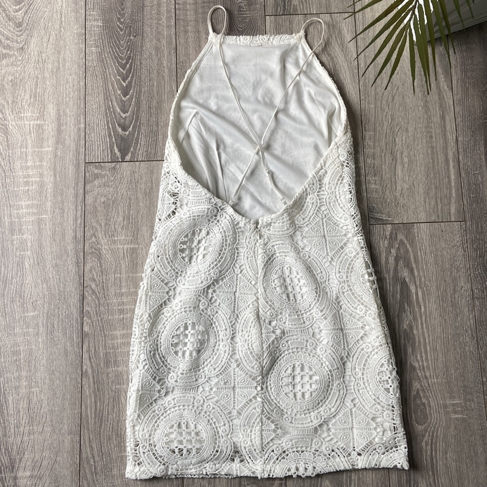 White Pattern Dress - Picture 10 of 12